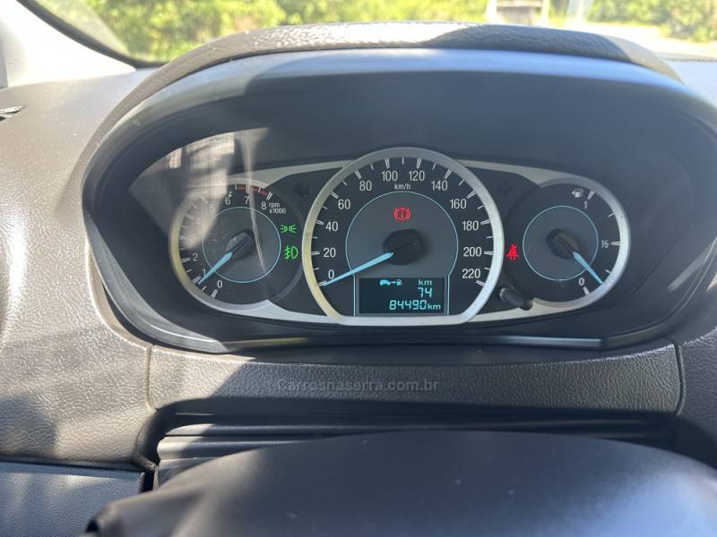 FORD - KA - 2017/2018 - Prata - R$ 49.900,00
