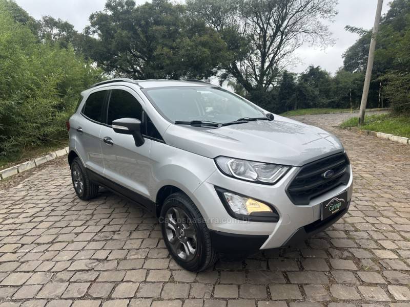 FORD - ECOSPORT - 2019/2019 - Prata - R$ 74.900,00