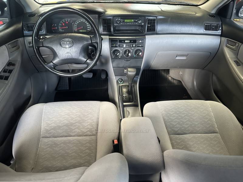 TOYOTA - COROLLA - 2004/2004 - Bege - R$ 36.900,00