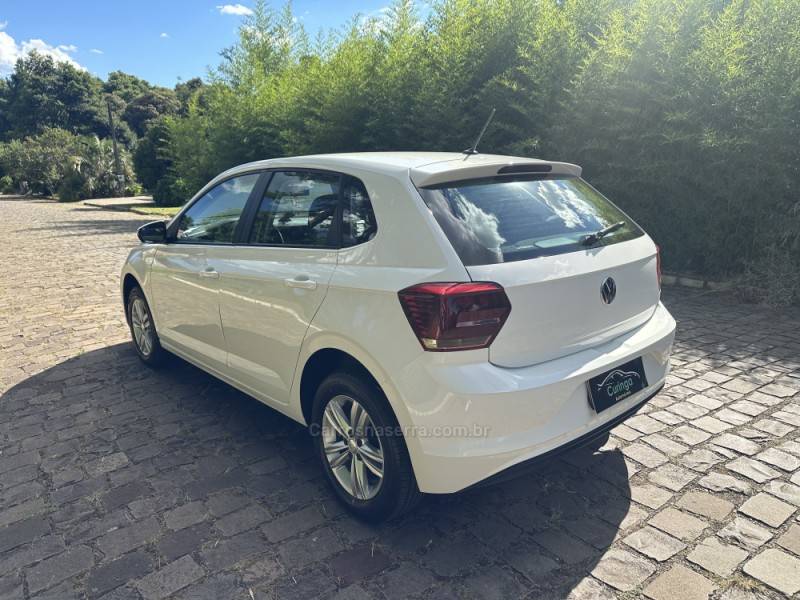 VOLKSWAGEN - POLO - 2018/2018 - Branca - R$ 61.900,00