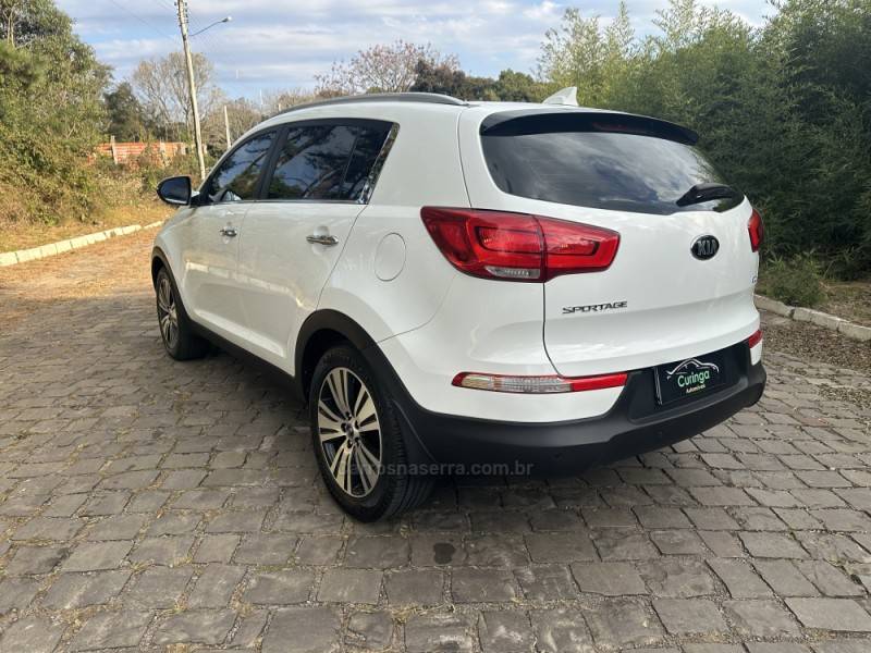 KIA MOTORS - SPORTAGE - 2015/2015 - Branca - R$ 89.900,00