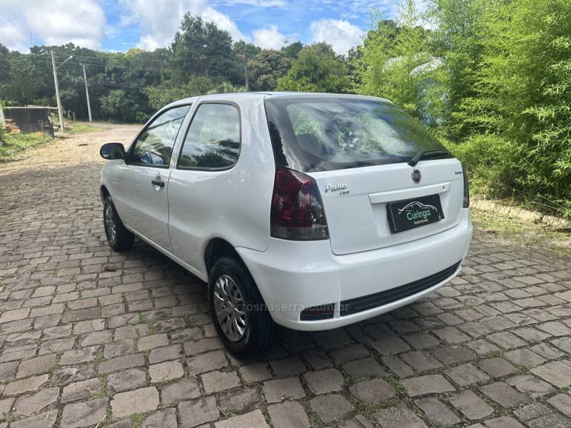 FIAT - PALIO - 2014/2014 - Branca - R$ 24.900,00