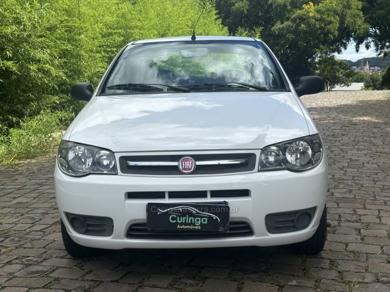 FIAT - PALIO - 2014/2014 - Branca - R$ 24.900,00