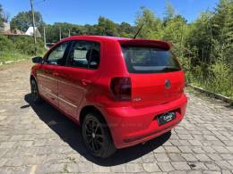 VOLKSWAGEN - FOX - 2013/2013 - Vermelha - R$ 43.900,00