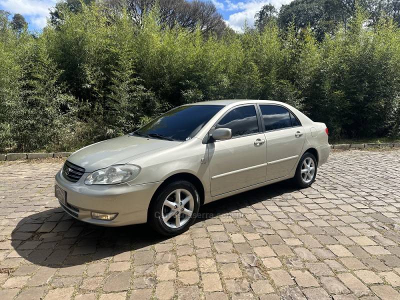 TOYOTA - COROLLA - 2004/2004 - Bege - R$ 36.900,00
