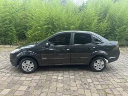 FORD - FIESTA - 2010/2011 - Cinza - R$ 32.900,00
