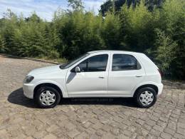CHEVROLET - CELTA - 2012/2012 - Branca - R$ 29.900,00
