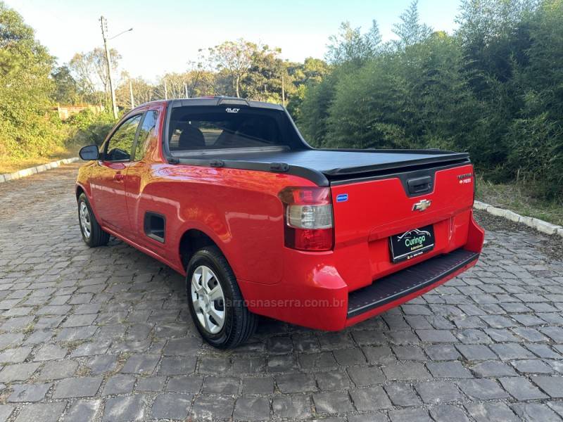 CHEVROLET - MONTANA - 2017/2017 - Vermelha - R$ 48.900,00