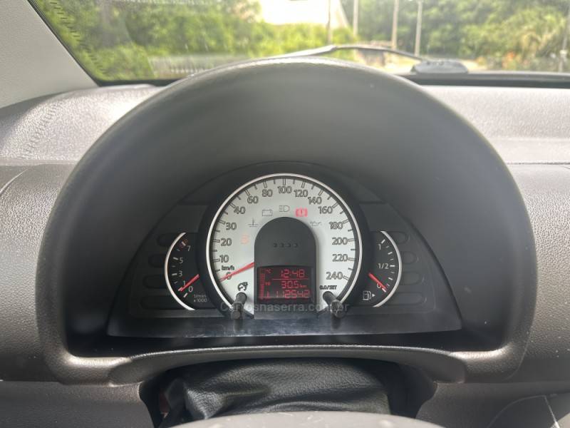 VOLKSWAGEN - CROSSFOX - 2009/2010 - Cinza - R$ 38.900,00