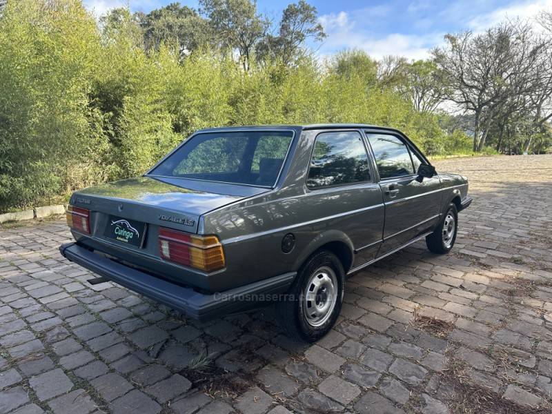 VOLKSWAGEN - VOYAGE - 1985/1985 - Cinza - R$ 24.900,00