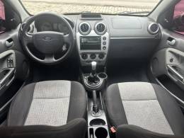 FORD - FIESTA - 2010/2011 - Cinza - R$ 32.900,00