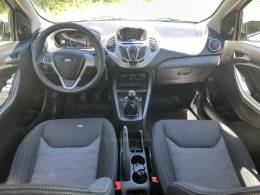 FORD - KA - 2017/2018 - Prata - R$ 49.900,00