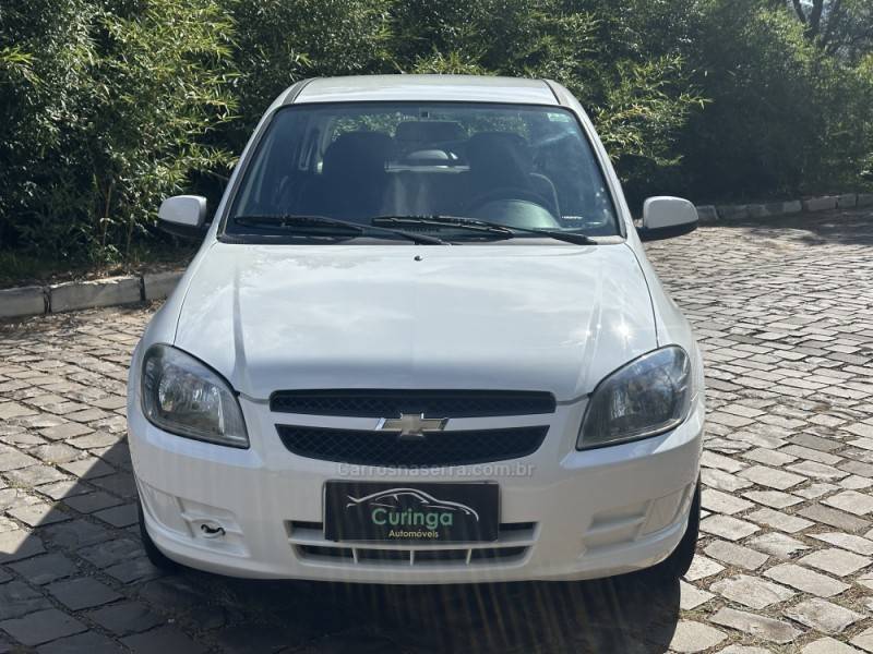 CHEVROLET - CELTA - 2012/2012 - Branca - R$ 29.900,00