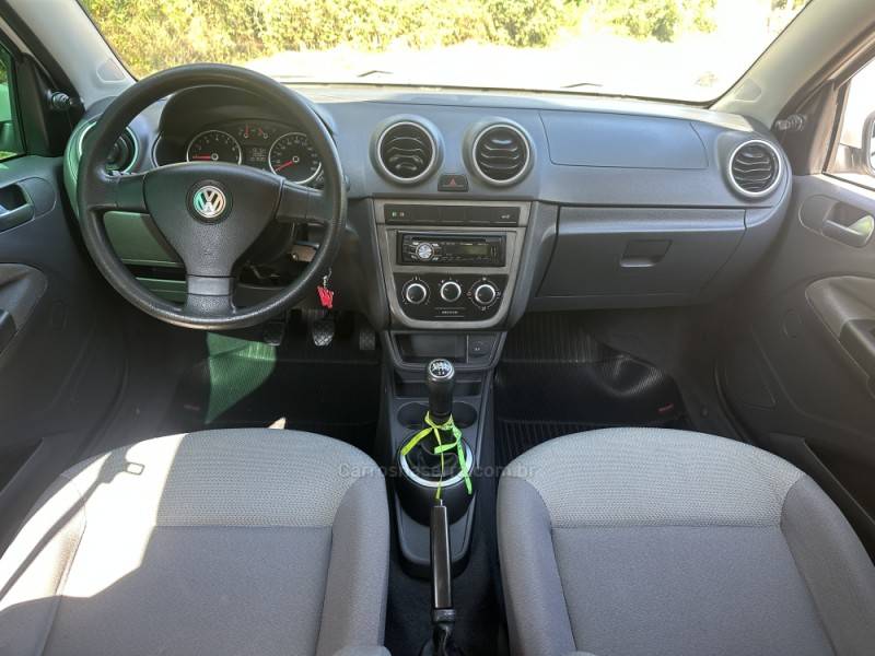 VOLKSWAGEN - VOYAGE - 2010/2010 - Branca - R$ 28.500,00