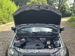 FIAT - STRADA - 2010/2010 - Prata - R$ 49.900,00