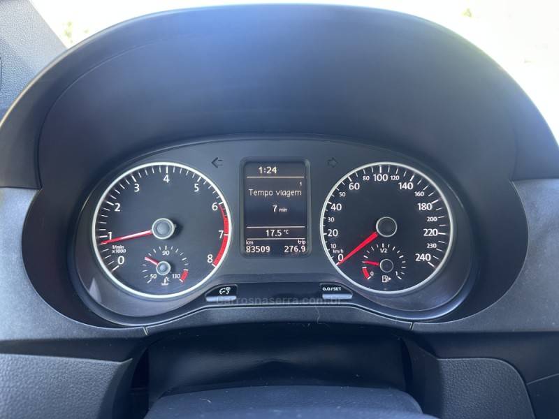 VOLKSWAGEN - FOX - 2015/2016 - Branca - R$ 54.900,00