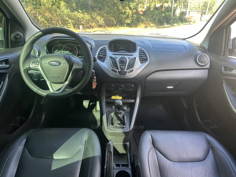 FORD - KA - 2018/2018 - Branca - R$ 46.900,00