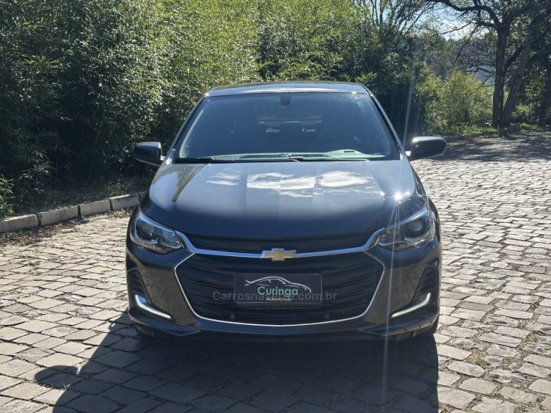 CHEVROLET - ONIX - 2023/2024 - Cinza - R$ 104.900,00