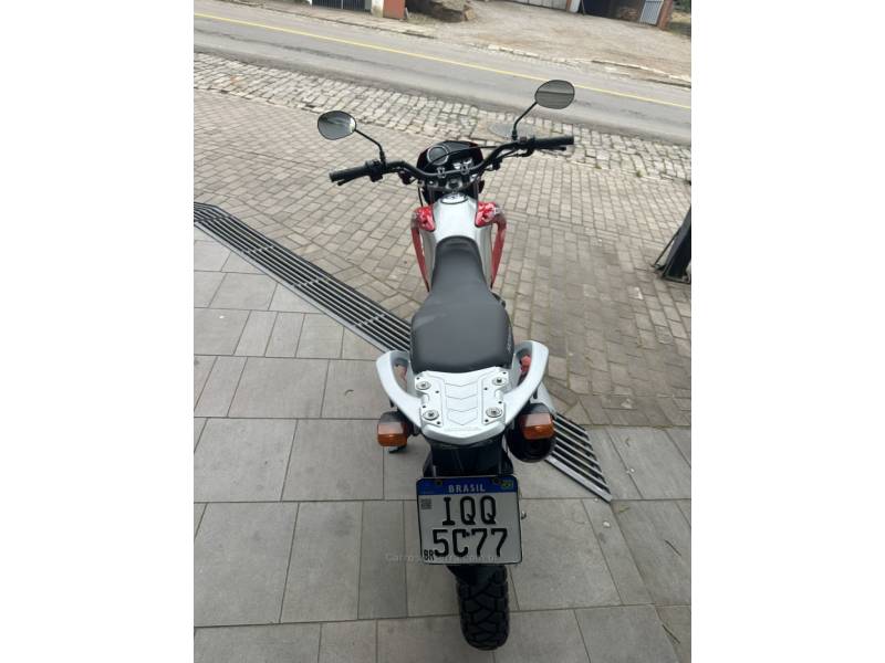 HONDA - NXR 150 - 2010/2010 - Vermelha - R$ 11.500,00