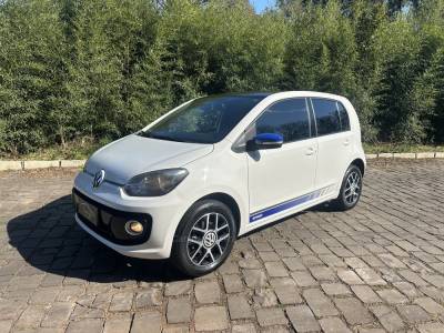 VOLKSWAGEN - UP - 2017/2017 - Branca - R$ 57.900,00
