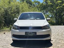 VOLKSWAGEN - VOYAGE - 2014/2015 - Branca - R$ 41.900,00
