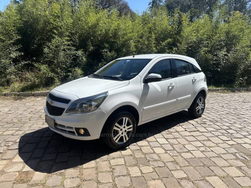 CHEVROLET - AGILE - 2013/2013 - Branca - R$ 40.900,00
