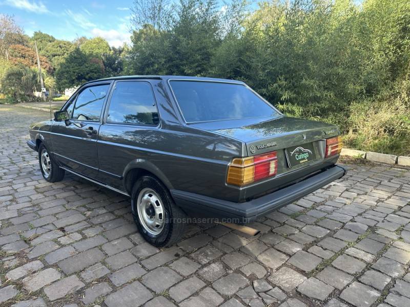 VOLKSWAGEN - VOYAGE - 1985/1985 - Cinza - R$ 24.900,00