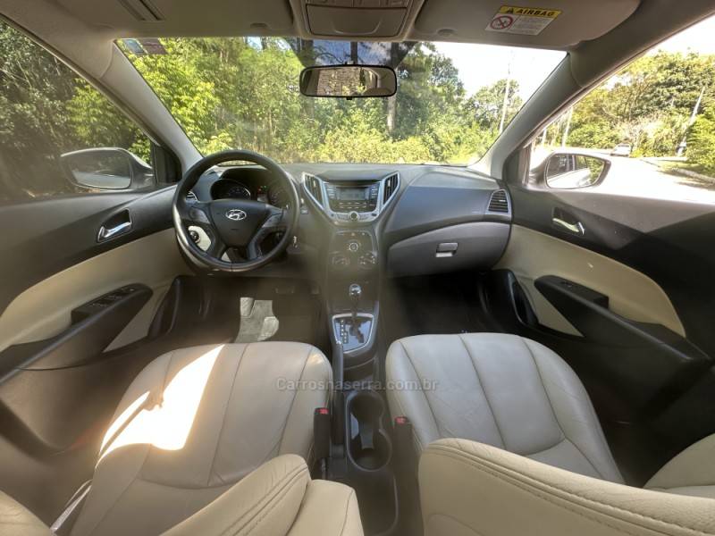 HYUNDAI - HB20S - 2014/2014 - Branca - R$ 56.900,00