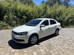 VOLKSWAGEN - VOYAGE - 2014/2015 - Branca - R$ 41.900,00