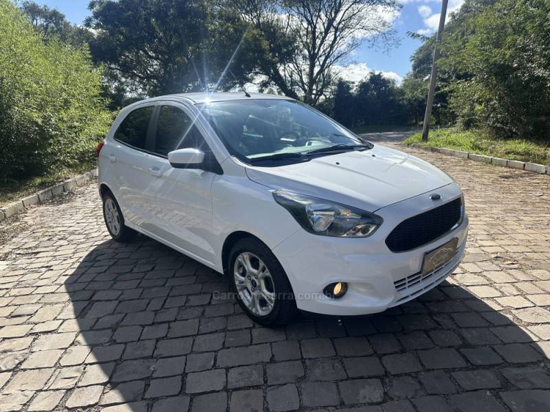 FORD - KA - 2018/2018 - Branca - R$ 46.900,00