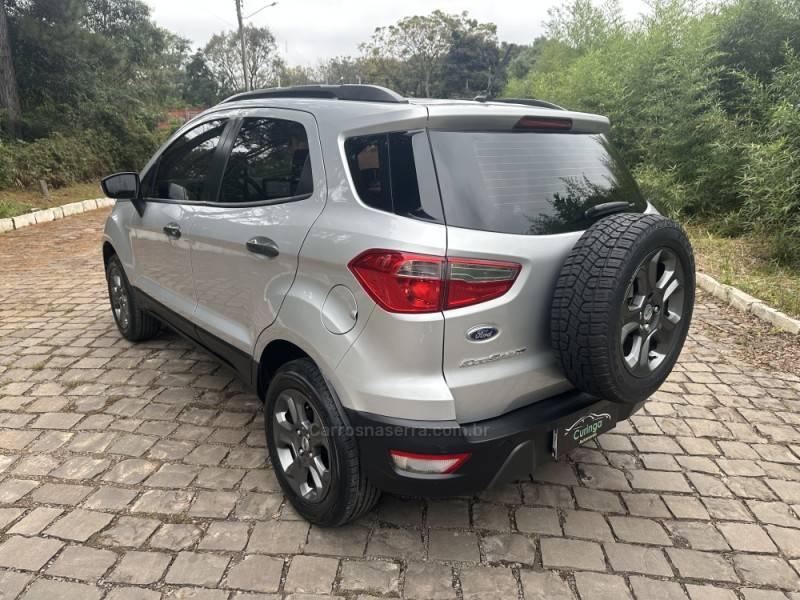 FORD - ECOSPORT - 2019/2019 - Prata - R$ 74.900,00