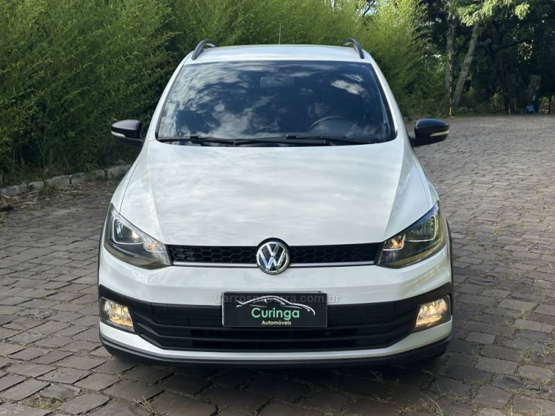 VOLKSWAGEN - FOX - 2019/2019 - Branca - R$ 63.900,00