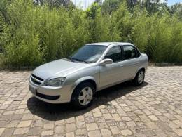 CHEVROLET - CLASSIC - 2013/2013 - Prata - R$ 30.900,00